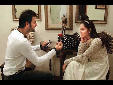 Sania Mirza is expecting her first child with hubby Shoaib Malik. Announces it with a cute pic on Instagram