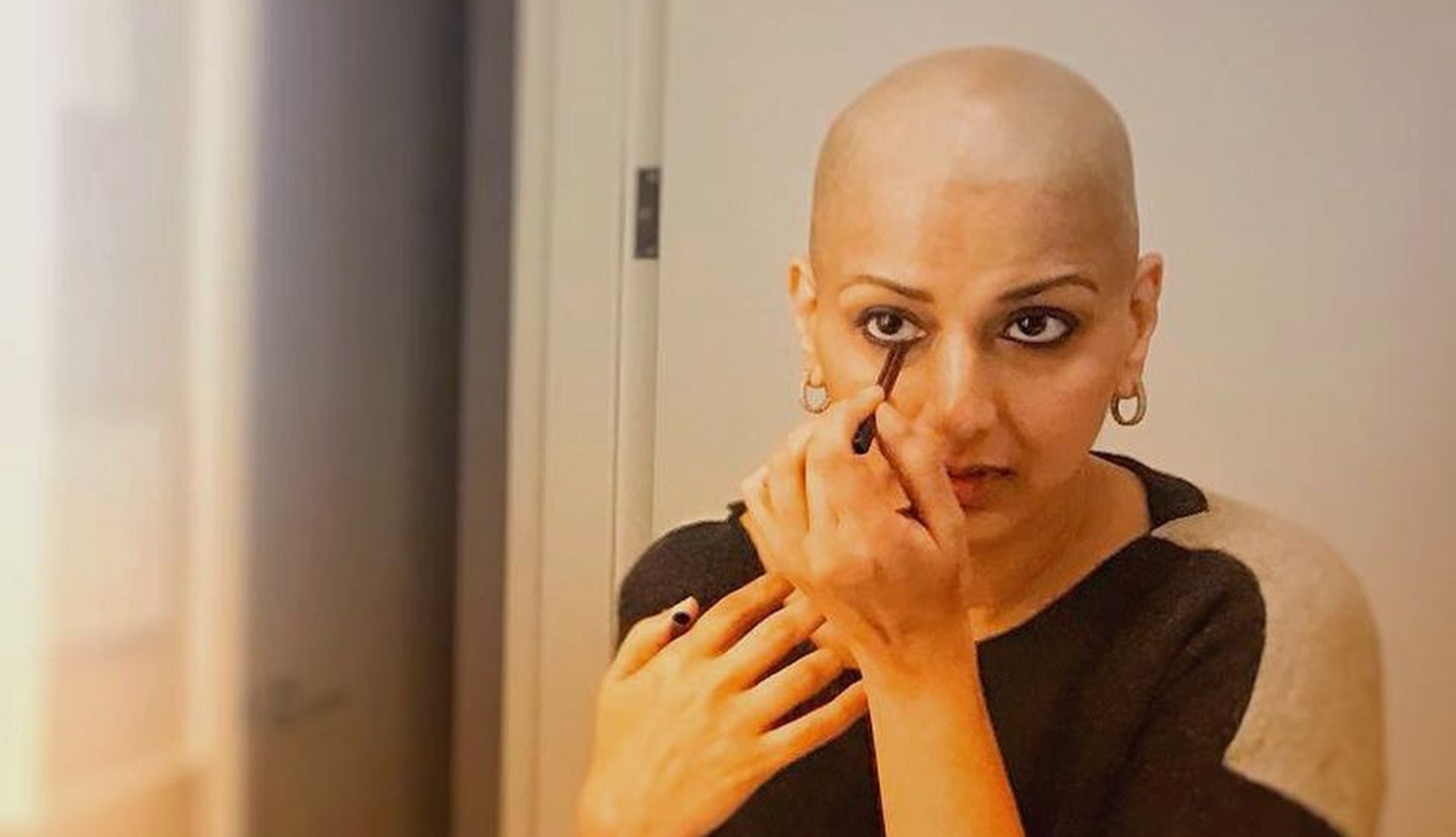 Sonali Bendre Posts A New Picture and a Powerful Message on Battling Cancer