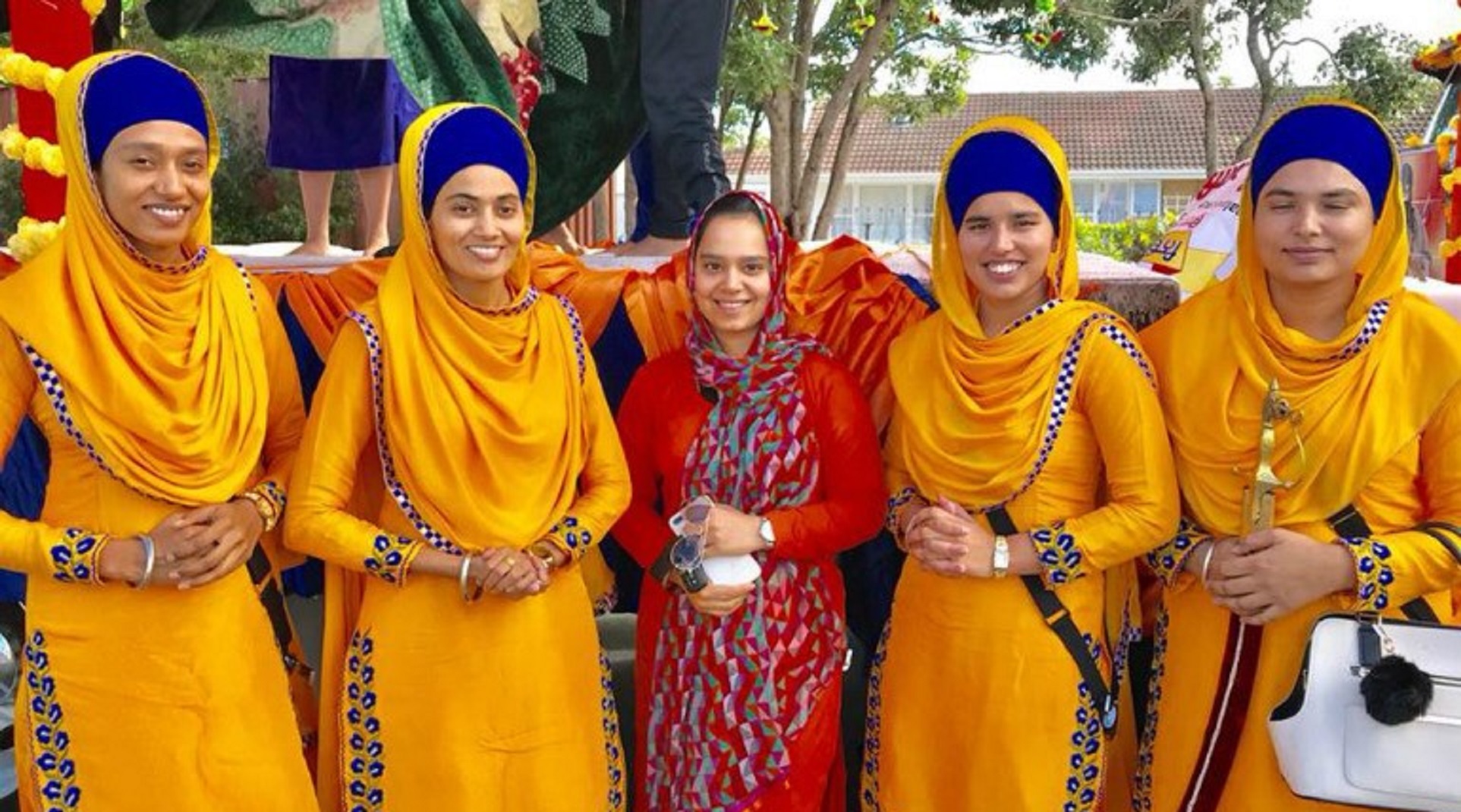Ending Gender Discrimination, Women Now Allowed To Sing Inside Golden Temple Darbar Sahib