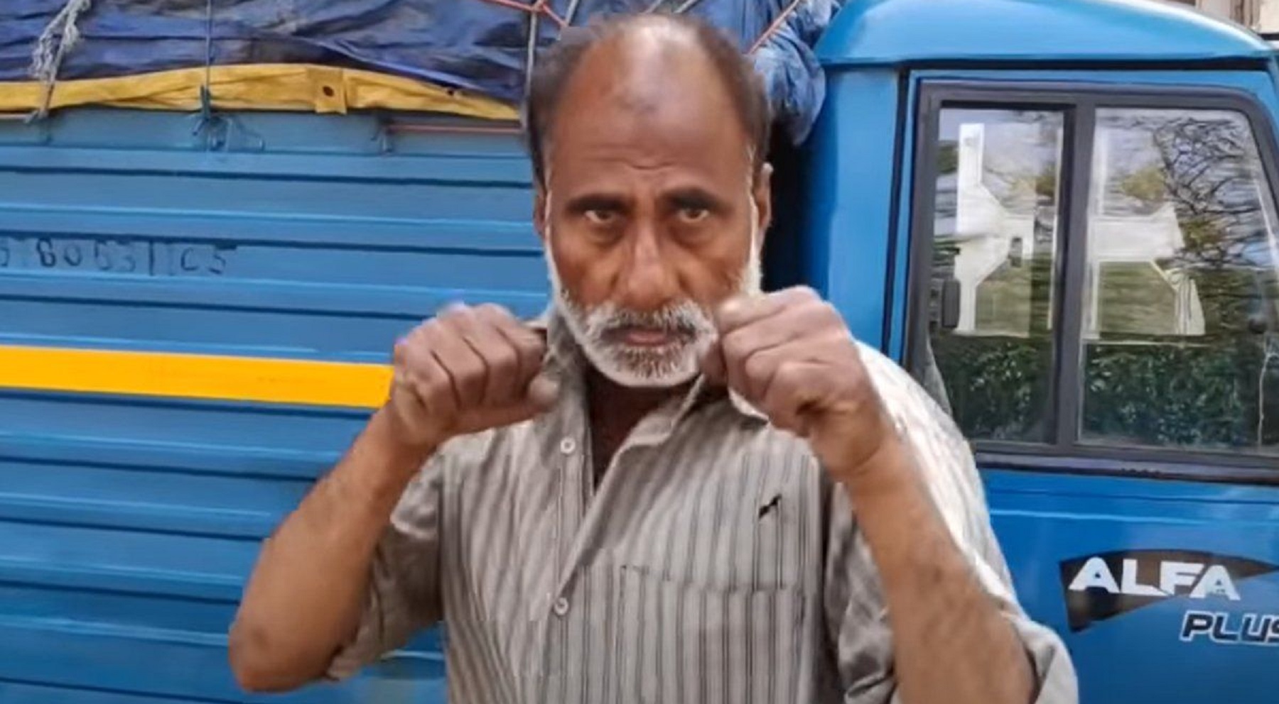 Once a National Boxer, Now Drives Auto To Make Ends Meet – Story Of Abid Khan